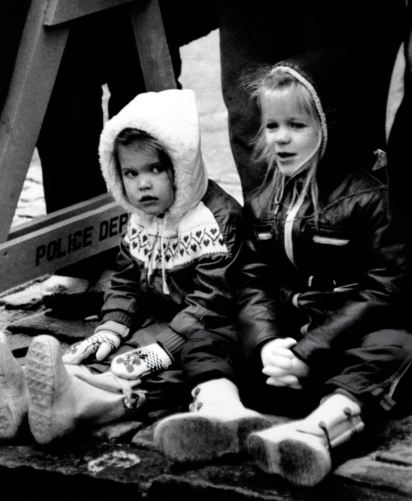Two Unidentified Children Bundled Up During The 55Th Annual Macy'S Thanksgiving Day Parade, November 26, 1981.