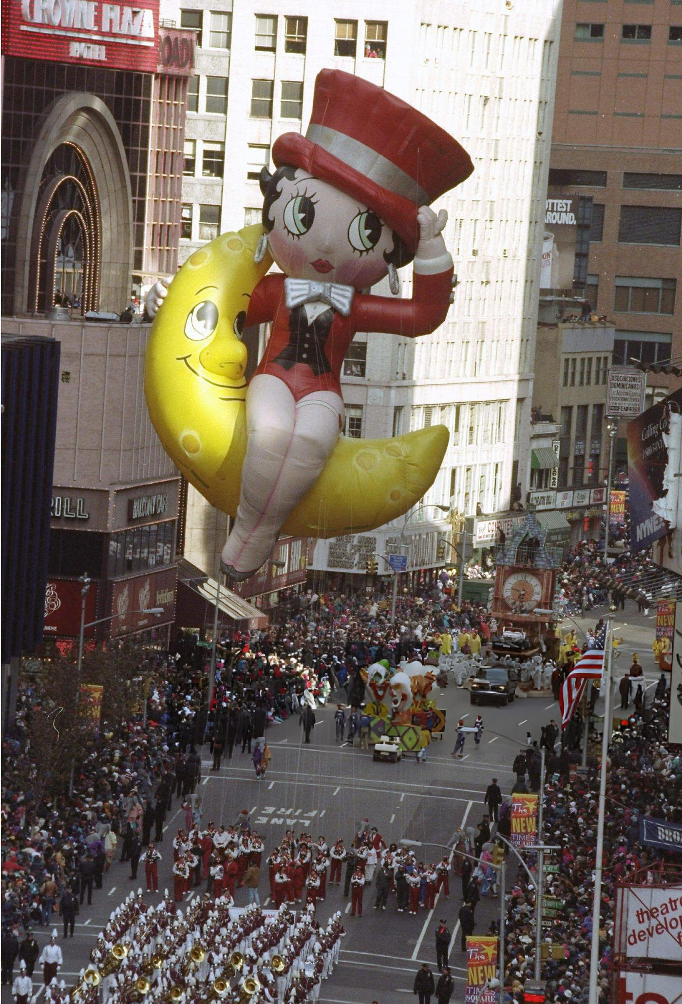 Macy'S Thanksgiving Day Parade.