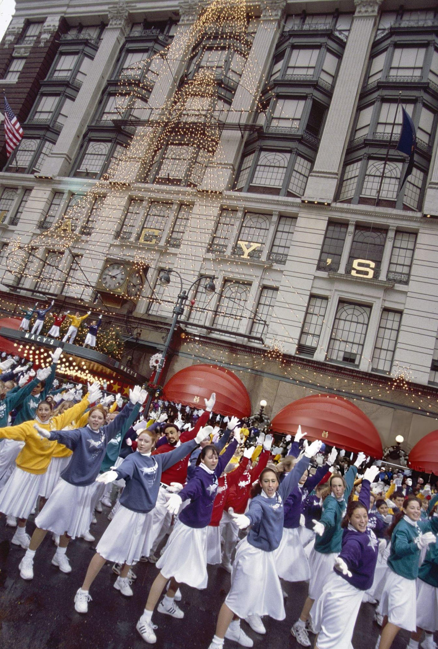 &Amp;Quot;America Sings&Amp;Quot; Performance During The 1999 Macy'S Thanksgiving Day Parade.