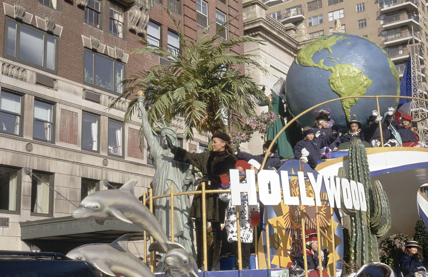 Singer Vanessa Williams Aboard A Float During The 1996 Macy'S Thanksgiving Day Parade.