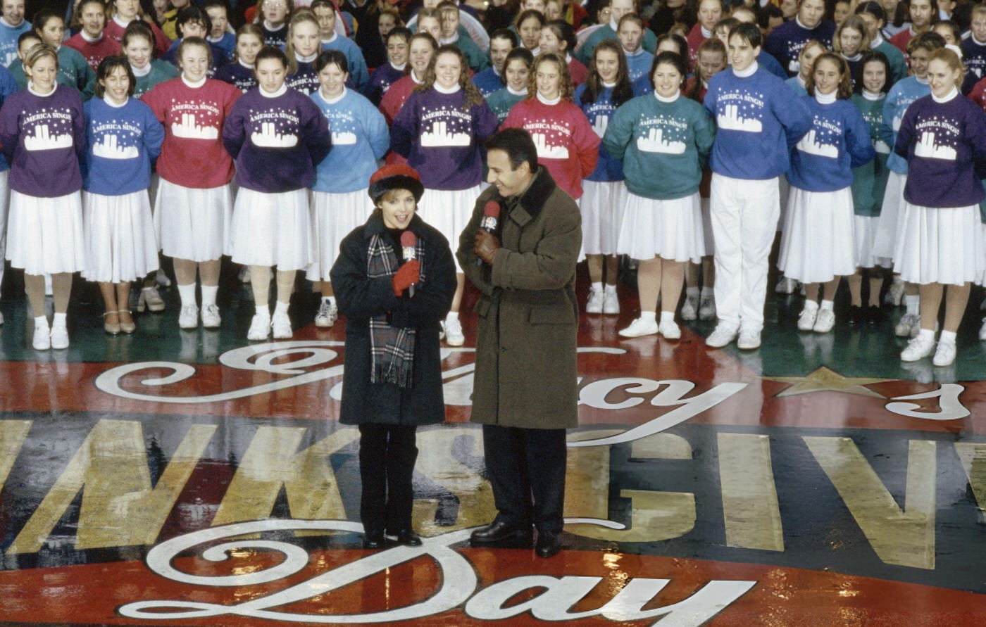 Hosts Katie Couric And Matt Lauer During The 1998 Macy'S Thanksgiving Day Parade.