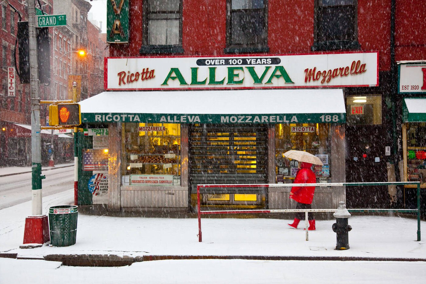A Look Back At Nyc'S Most Memorable Snowstorms Of The 2000S, Told Through Images