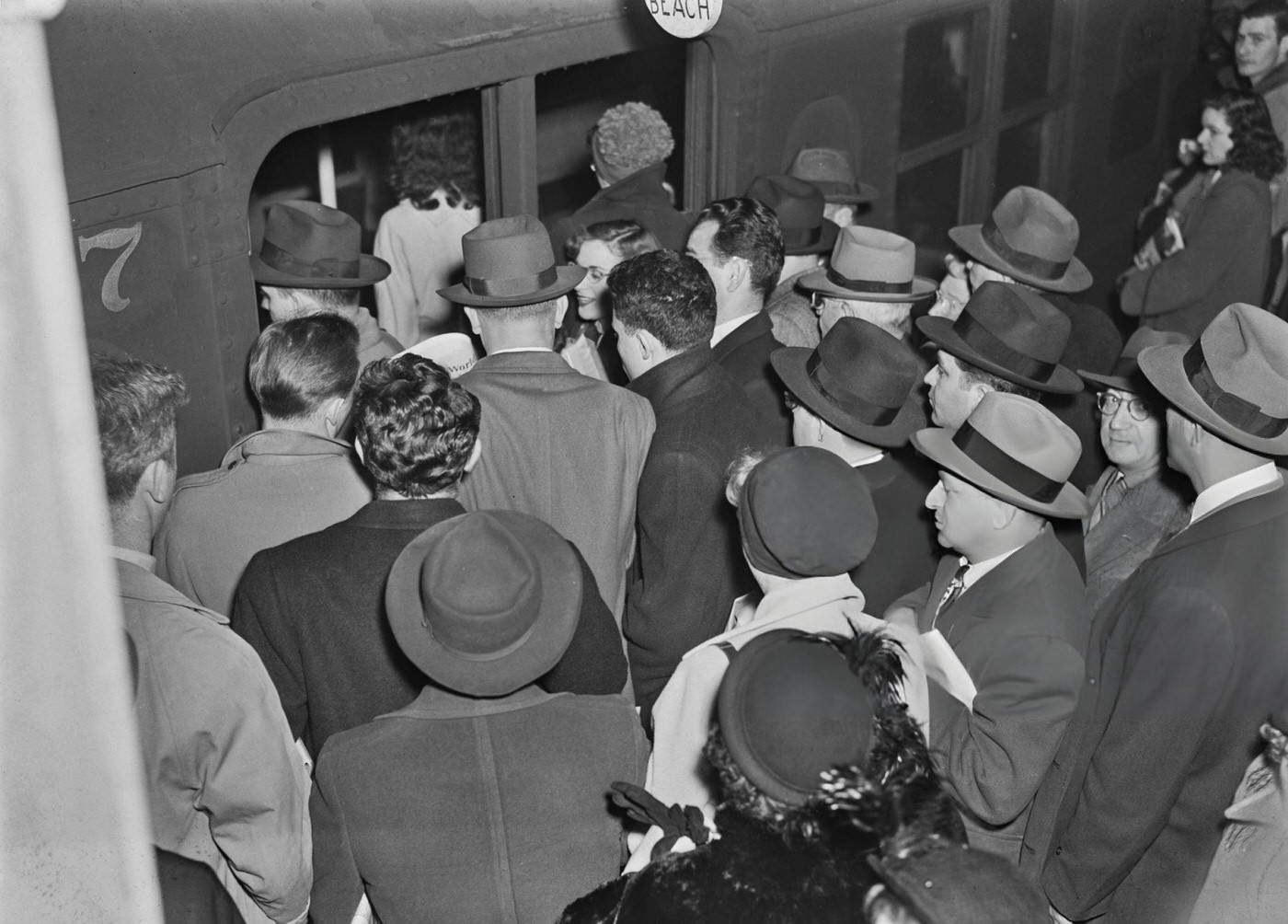 These Rare Historic Photos Show The Nyc'S Subway In The 1930S