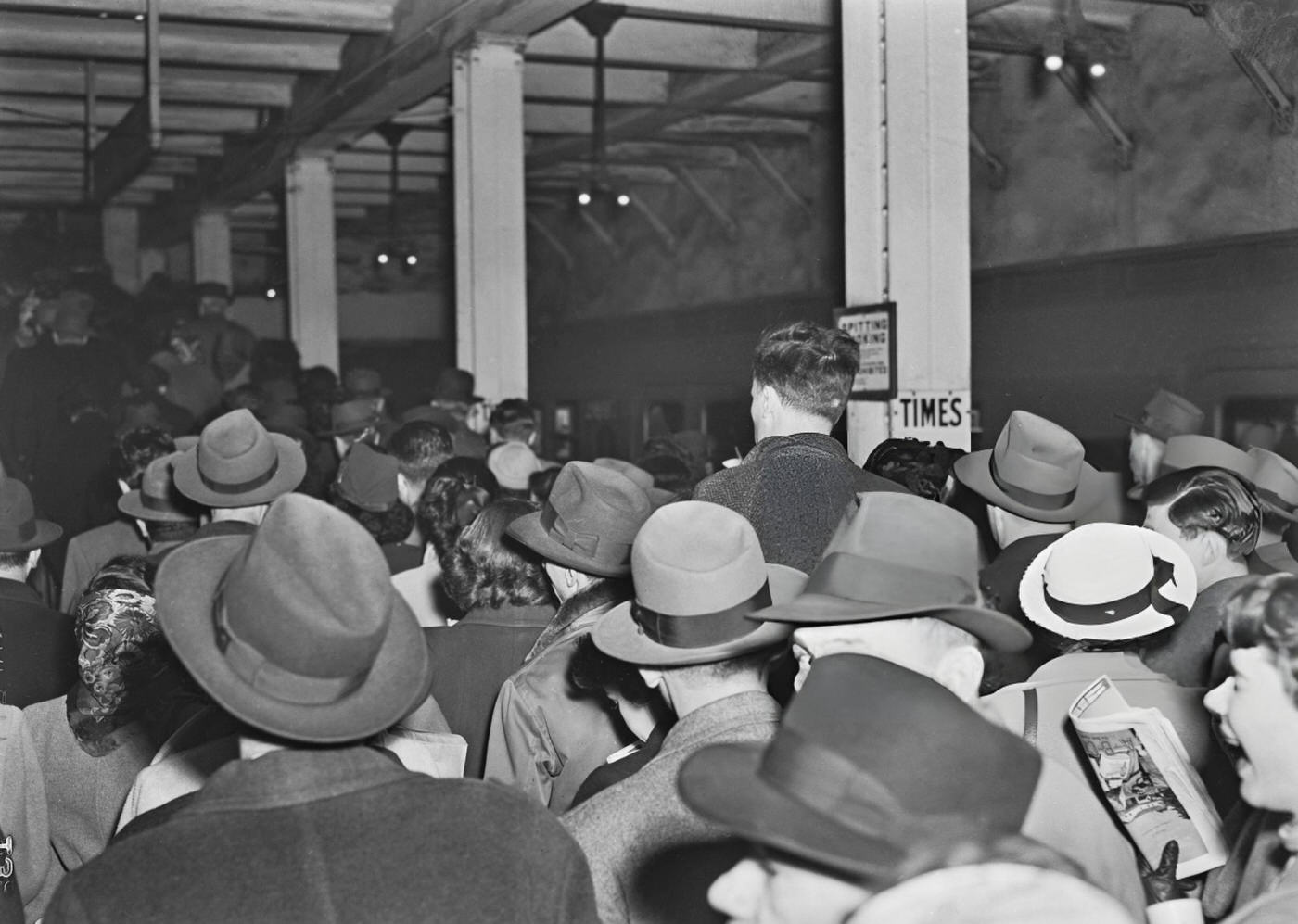 These Rare Historic Photos Show The Nyc'S Subway In The 1930S