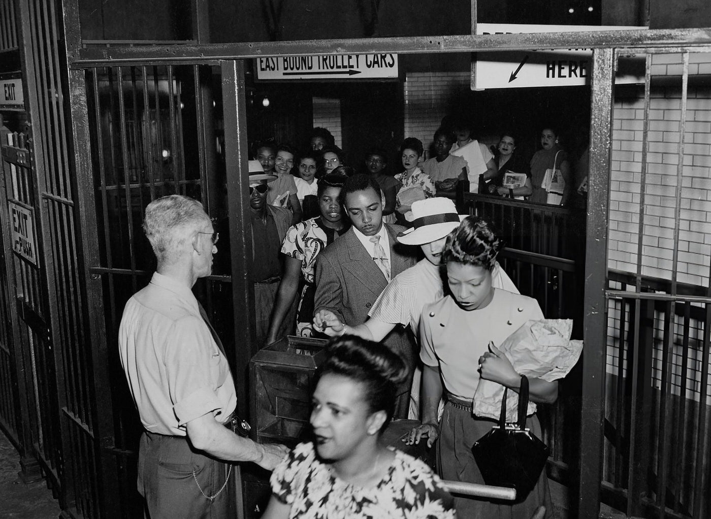 These Rare Historic Photos Show The Nyc'S Subway In The 1930S