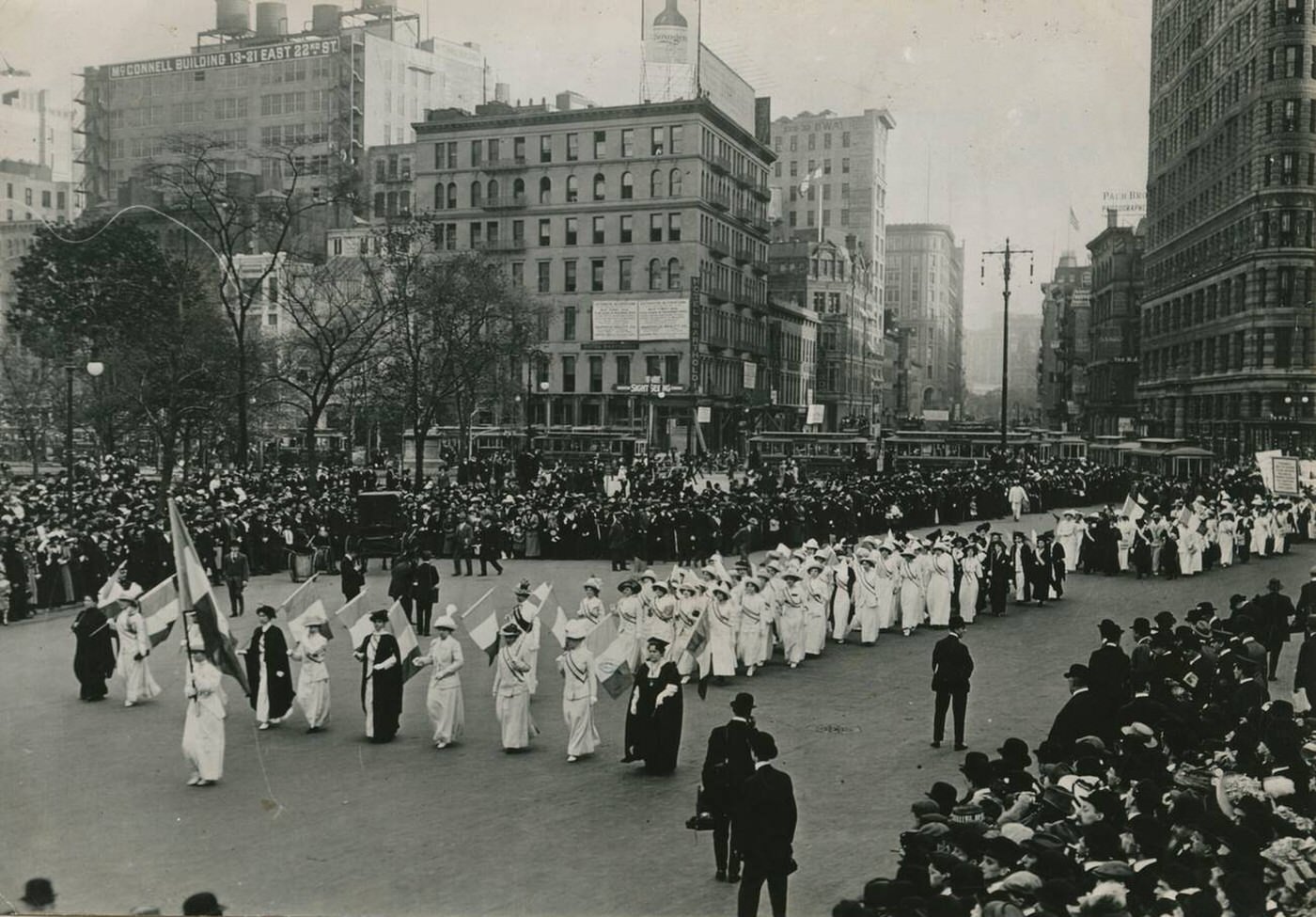 Women'S Parade To Request The Granting Of Suffrage In New York City, 1912.