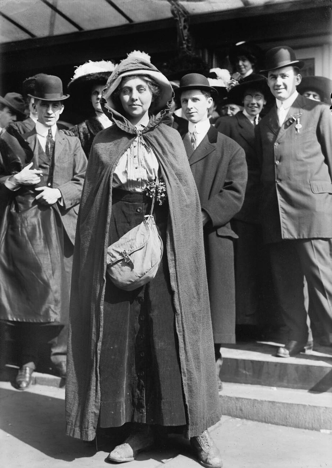 Phoebe Hawn, A Suffragette Who Hiked From New York City To Washington D.c., 1913.