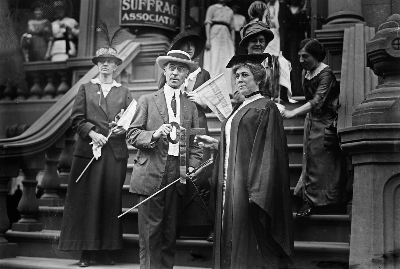 Alfred H. Brown, Member Of The Men'S League For Woman Suffrage, With Harriet May Mills, President Of The New York State Woman'S Suffrage Association, Outside The Association'S Headquarters, 1910.