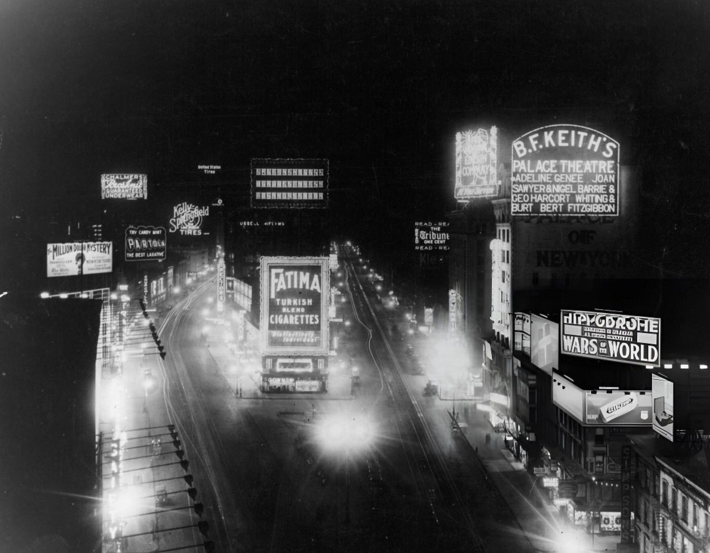 A Bird'S Eye View Of Time'S Square At Night, 1915.