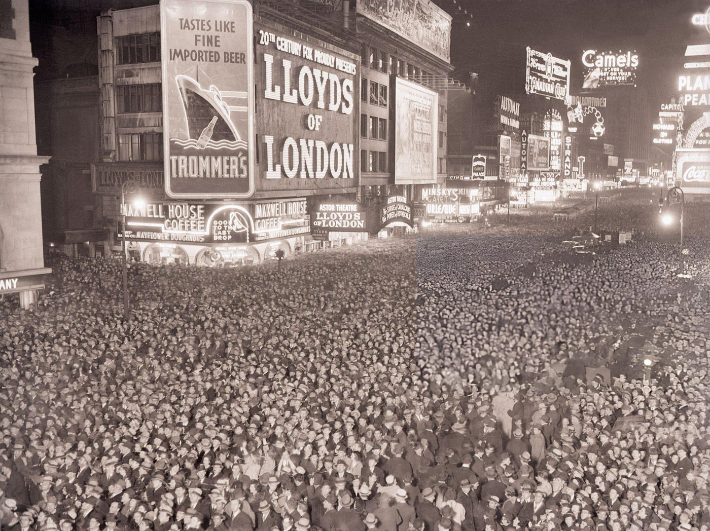 General Scene Looking North On Times Square As Crowds Welcome 1937.