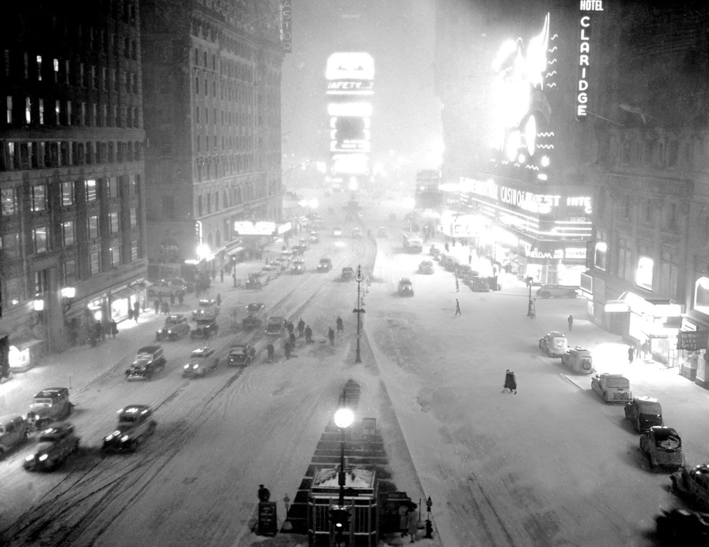 Times Square Covered In A White Blanket During A Snowstorm, November 1930S.