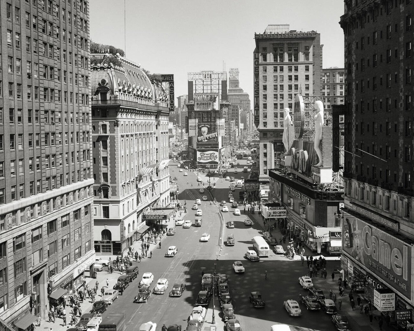 Times Square, Broadway And Seventh Avenue, 1950S.
