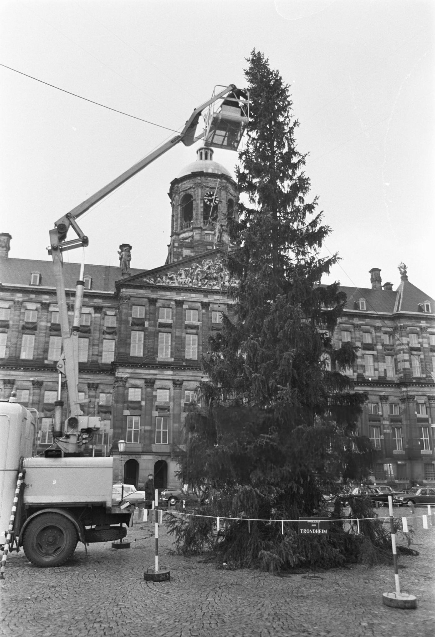 Christmas Tree On Dam Square, December 6, 1967.