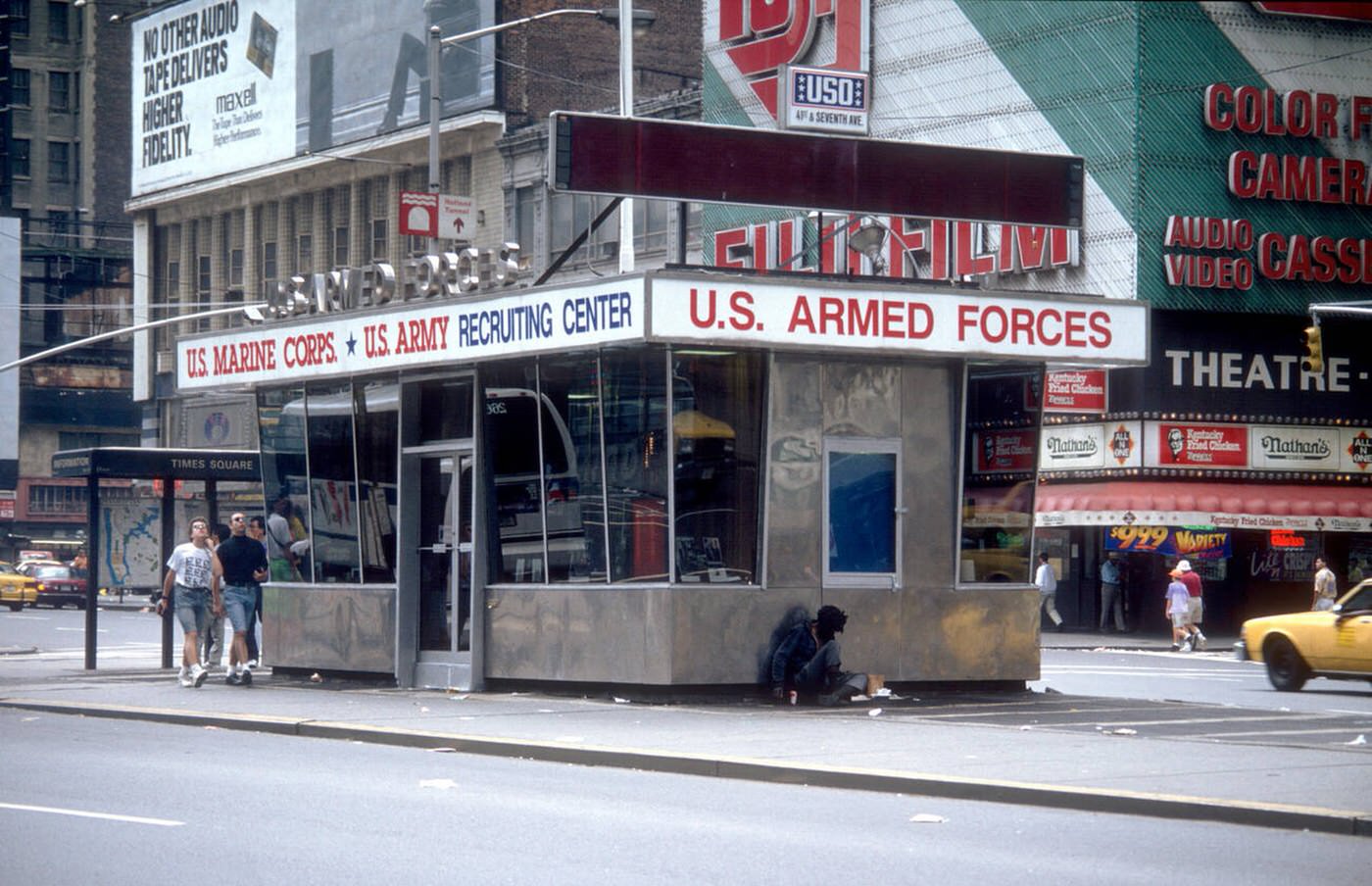 New York Recruitment Office Arm In Time Square Ny, June 29, 1989.