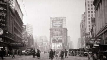 Times Square 1920S
