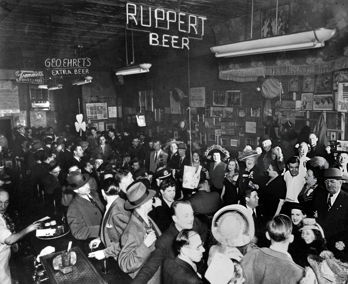 Patrons At Sammy'S Bowery Follies, New York, 1944.