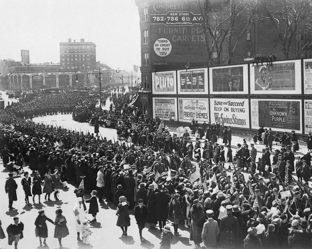 Welcome Home Parade For The 102Nd National Guard Down Broadway, New York, 1919.