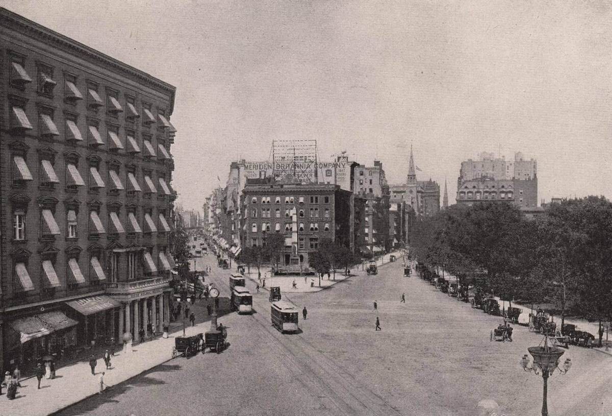 Junction Of Broadway And Fifth Avenue At The Fifth Avenue Hotel And Madison Square, 1900.