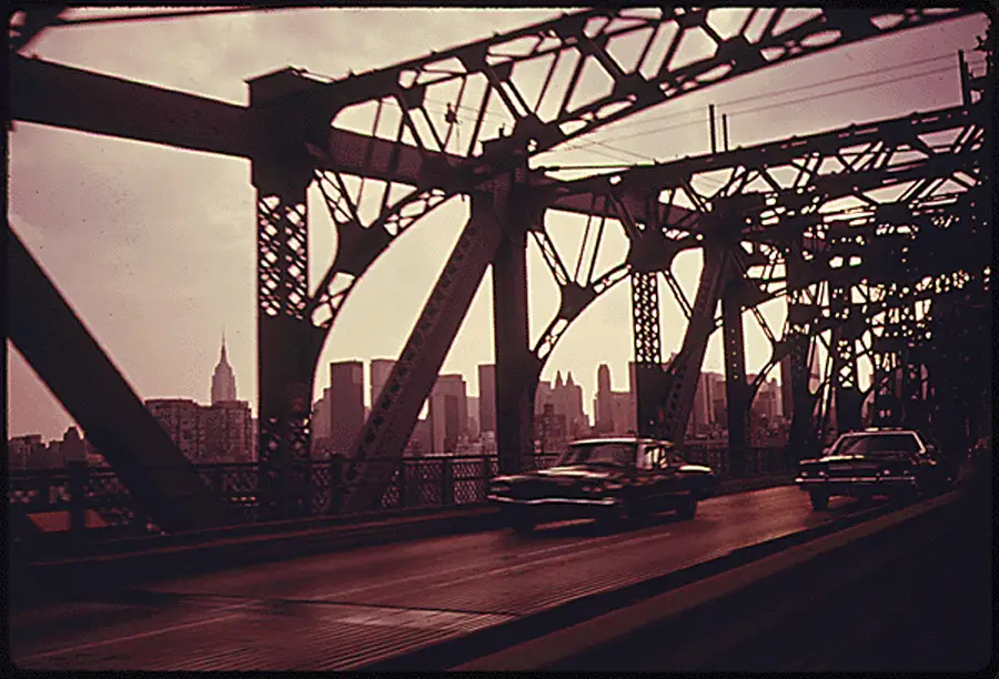 Williamsburg Bridge Facing Towards Manhattan.