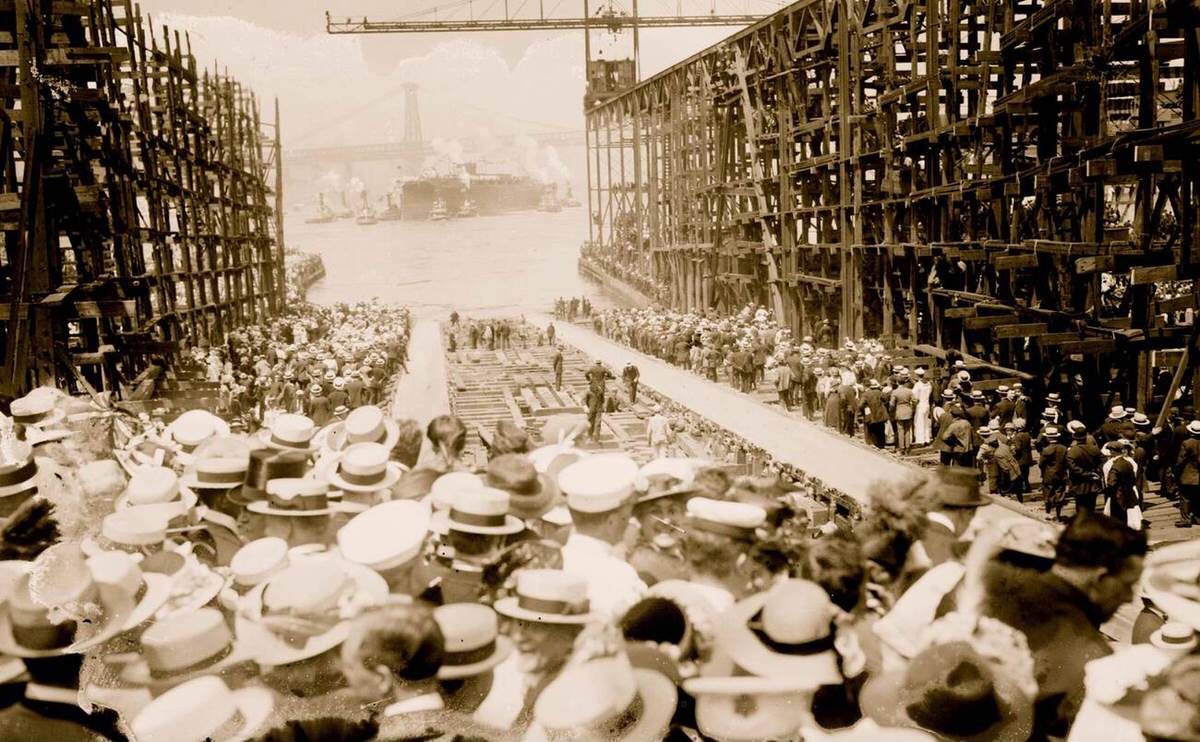 Launch Of The Battleship Uss Arizona At The Brooklyn Navy Yard, 1915.