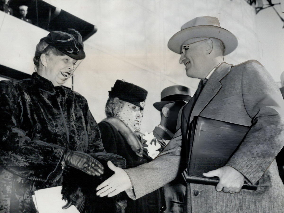 President Truman Greeting Eleanor Roosevelt At The Brooklyn Navy Yard For The Commissioning Of The Uss Franklin D. Roosevelt, 1945.