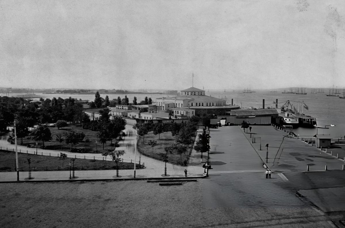Castle Garden On The Southern Tip Of Manhattan, 1880.