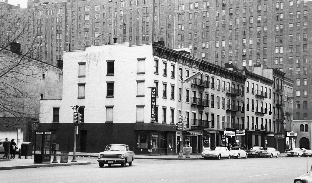 Buildings At 10Th Avenue And 25Th Street Including Joe And Mike'S Bar And The Old Town Restaurant, Chelsea, 1964.