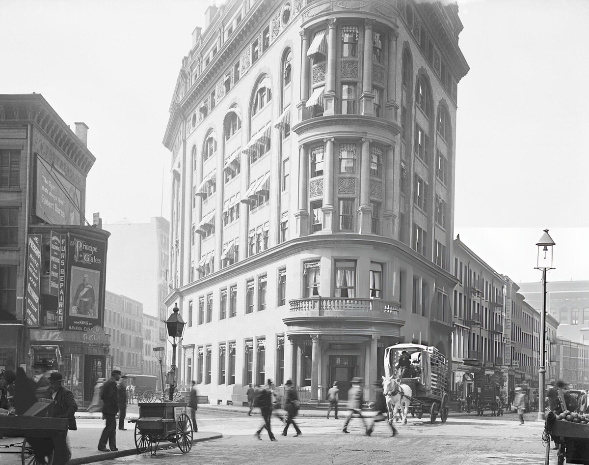 Delmonico'S Restaurant, New York.