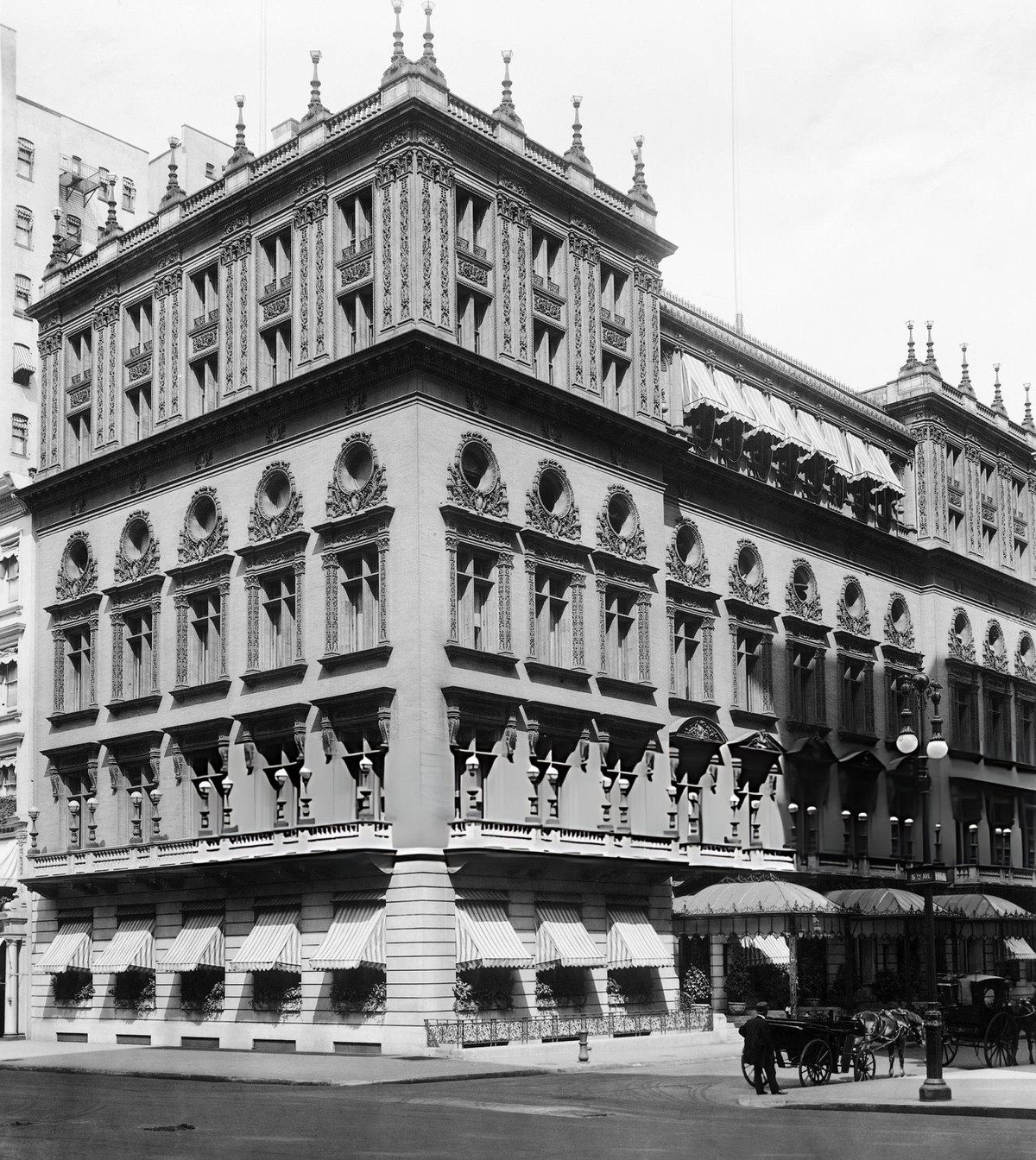 Exterior Of Delmonico'S Hotel On 5Th Avenue Illuminated With Mazda Lamps, New York.