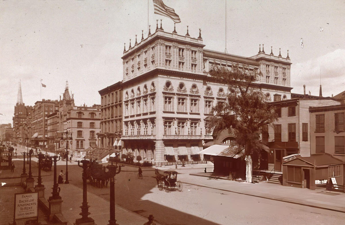 Delmonico'S Restaurant At The Northeast Corner Of Fifth Avenue And 44Th Street, New York, 1898.