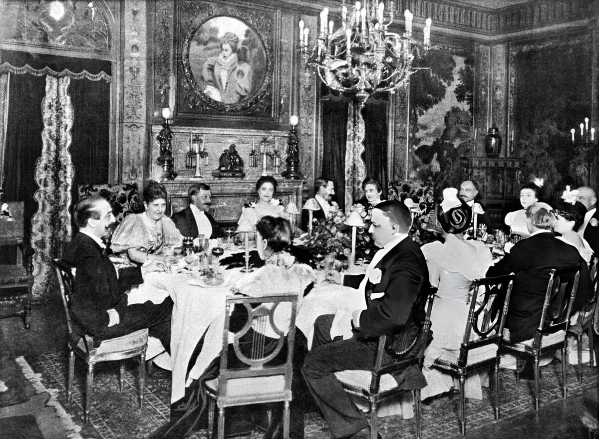 Patrons Dining At Delmonico'S, New York, 1890.