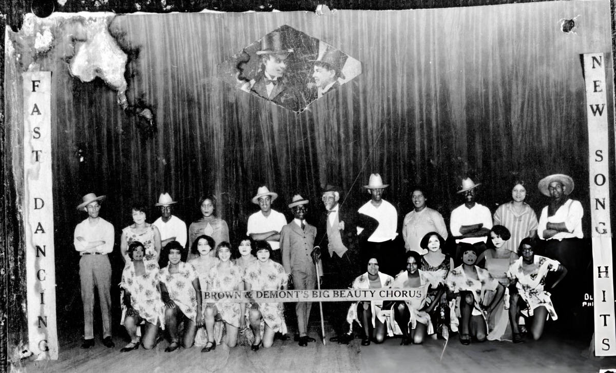 Brown And Demont'S Big Beauty Chorus Posing On Stage, Harlem, 1920S.