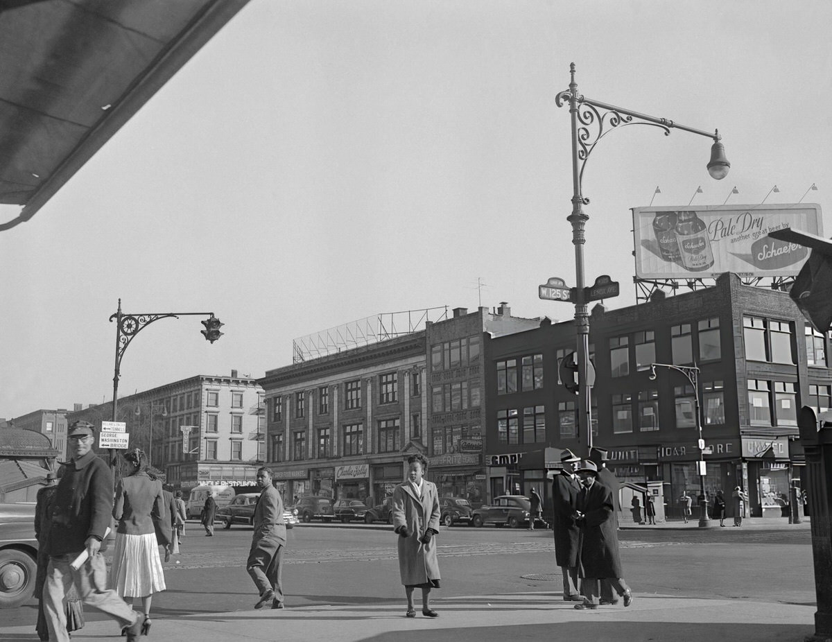 125Th Street And Lenox Avenue Looking East, Harlem, 1950.