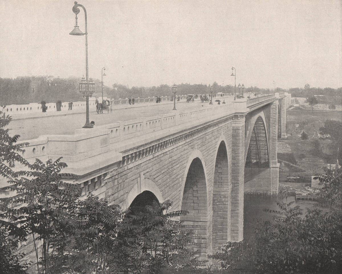 Washington Bridge Over The Harlem River, New York, 1895.