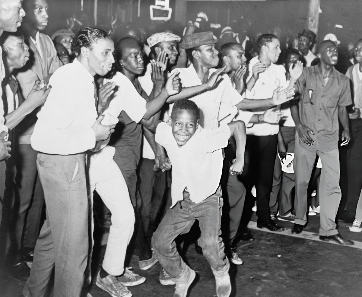 Crowd On Lenox Avenue Chanting And Taunting Police During The Harlem Riots, 1964.