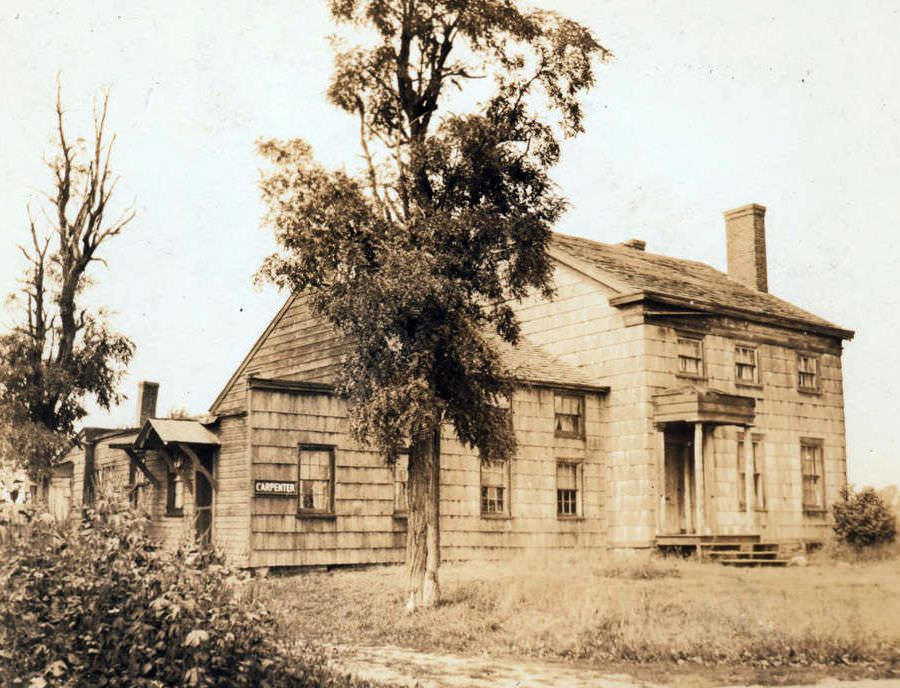 Alexander Carpenter House On The East Side Of Farmers Avenue South Of 120Th Road, 1923.