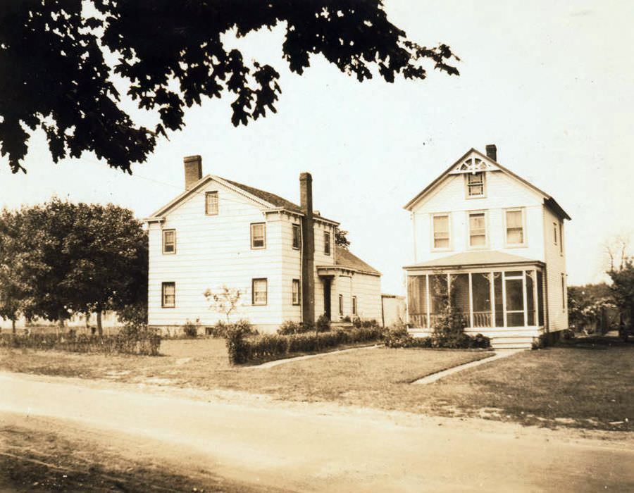 Lamberson House On The West Side Of Farmers Avenue South Of Merrick Road, 1923.