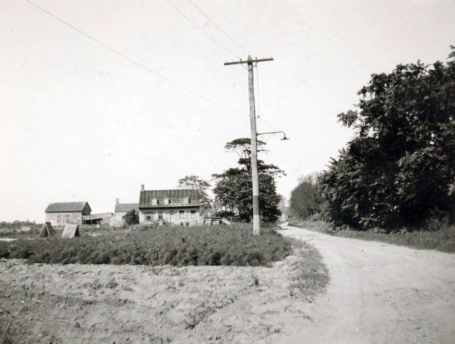Christian Nicklaus House On Three Mile Mill Road Near Old South Road, 1922.