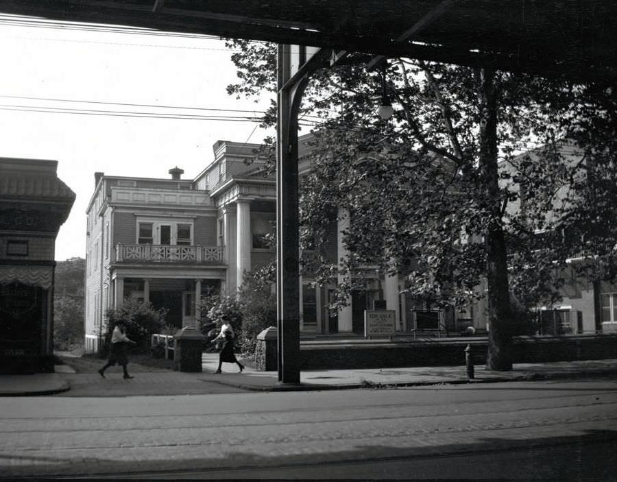 Colonial Hall On The South Side Of Jamaica Avenue, 1922.