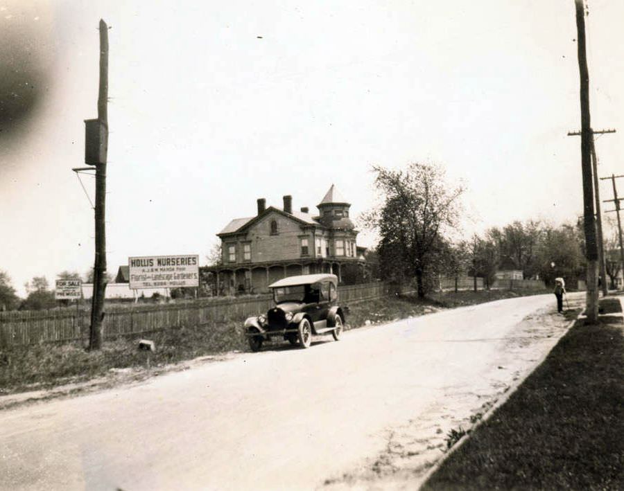 D. Ketcham House On Grounds Bounded By Hollis Avenue, Atlantic Avenue, And 193Rd Street, 1922.