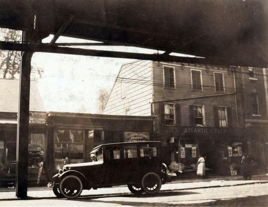 Atlantic And Pacific Tea Company And Samuel Hirst General Merchandise At 466 Fulton Street, 1922.