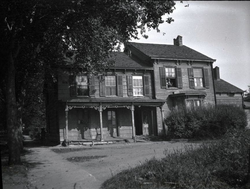 W.j. Allen House At The Northeast Corner Of Jamaica Avenue And 187Th Place, Hollis, 1922.