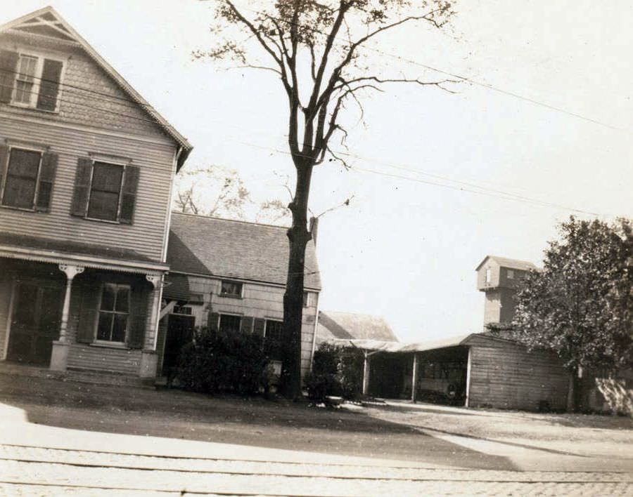 William Woag House On The South Side Of Jamaica Avenue West Of Farmers Avenue, Hollis, 1923.