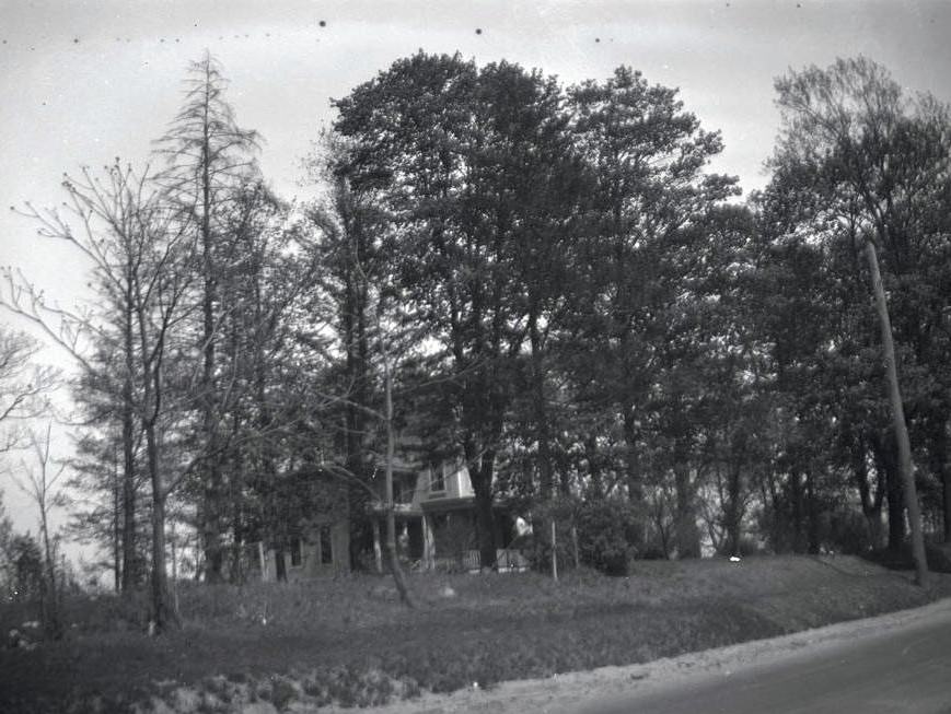 Oldfield Hendrickson House On The North Side Of Hollis Avenue Near 199Th Street, Hollis, 1923.