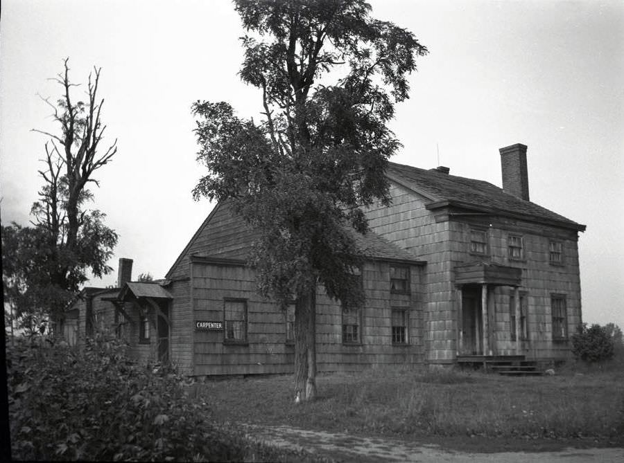 Alexander Carpenter House On The East Side Of Farmers Avenue South Of 120Th Road, 1923.