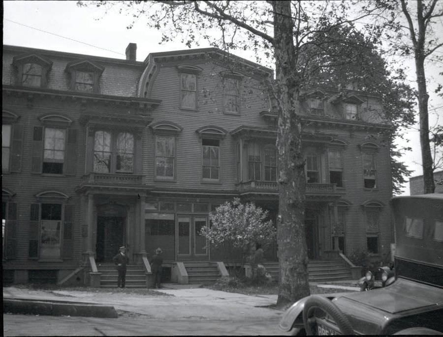 Union Hall Academy At 28 To 32 Union Hall Street, 1923.