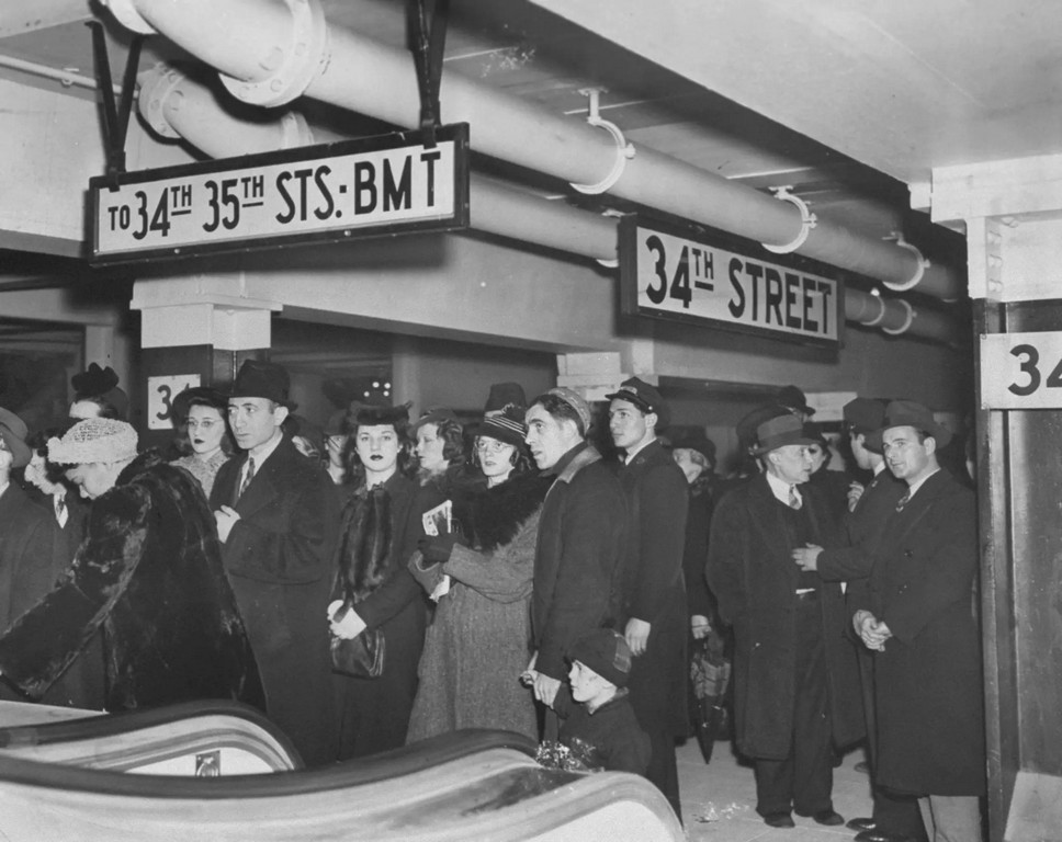 Before Personal Cars Achieved Wide Popularity, The Subway Saw Millions Of Passengers Each Day.
