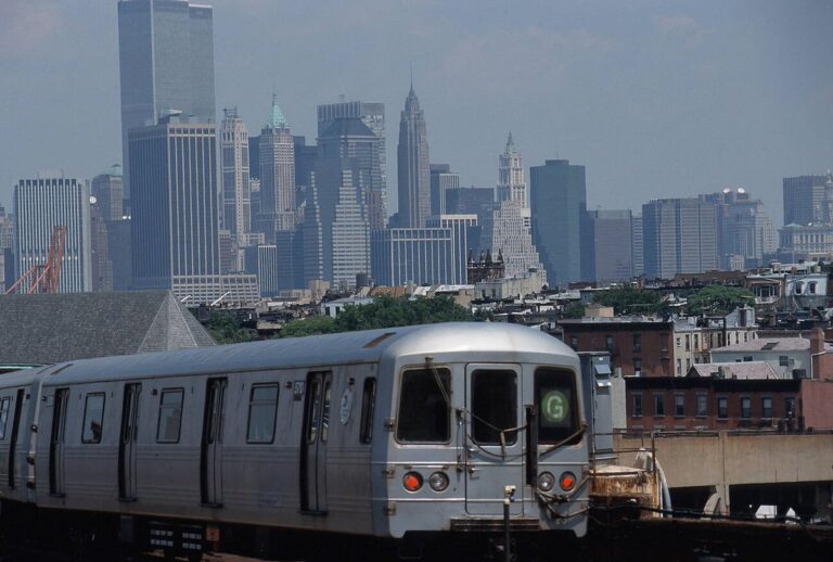 The Evolution of the NYC Subway: 100+ Years of Commuting in Rare ...