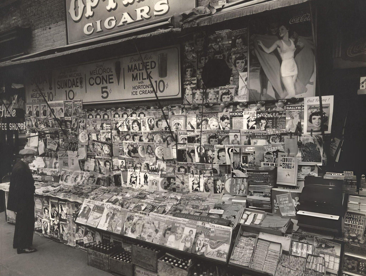 Newsstand At 32Nd Street And Third Avenue, New York, 1935.
