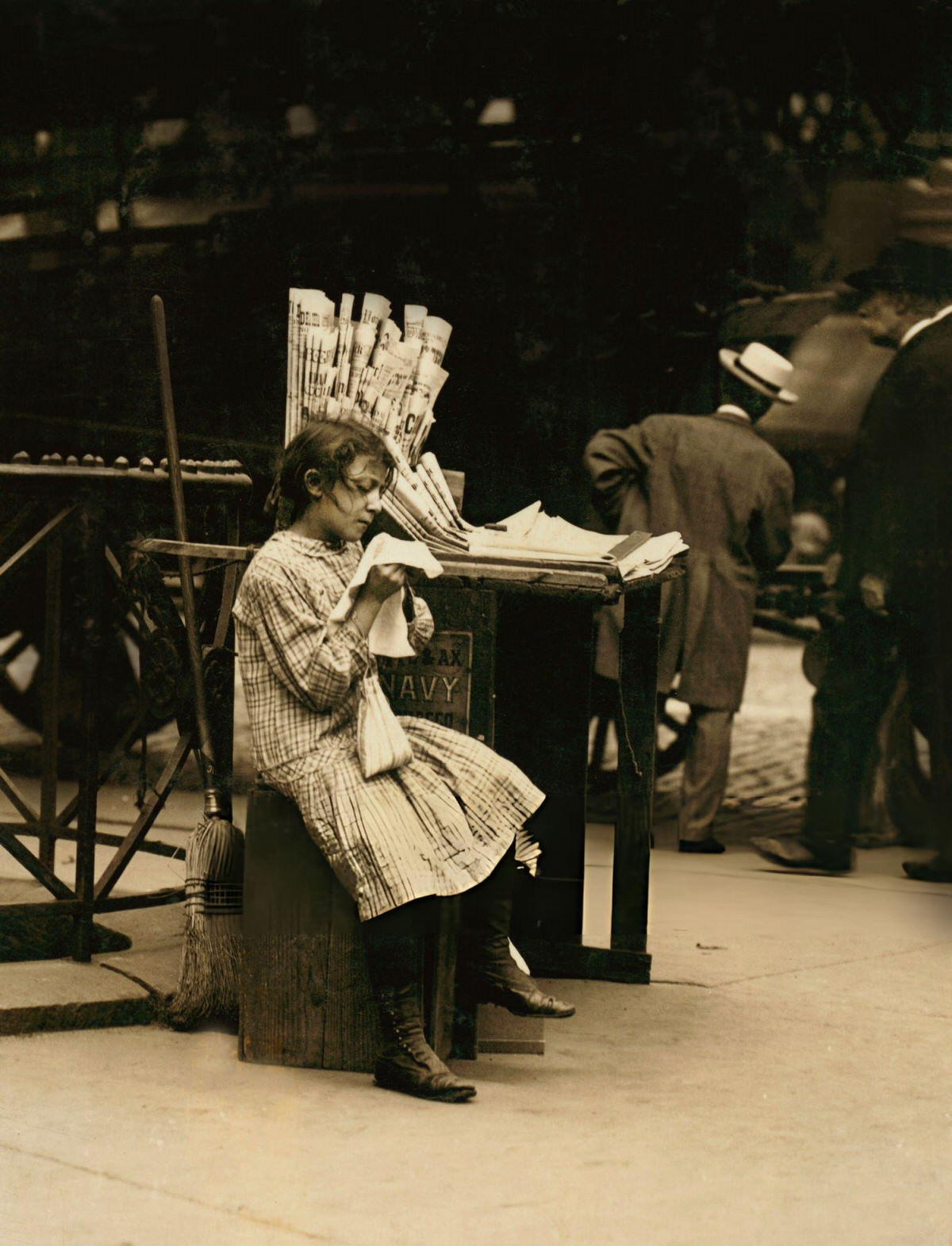 Ten-Year-Old Minnie Paster Tending A Newsstand At Bowery And Bond Street, New York, 1910.